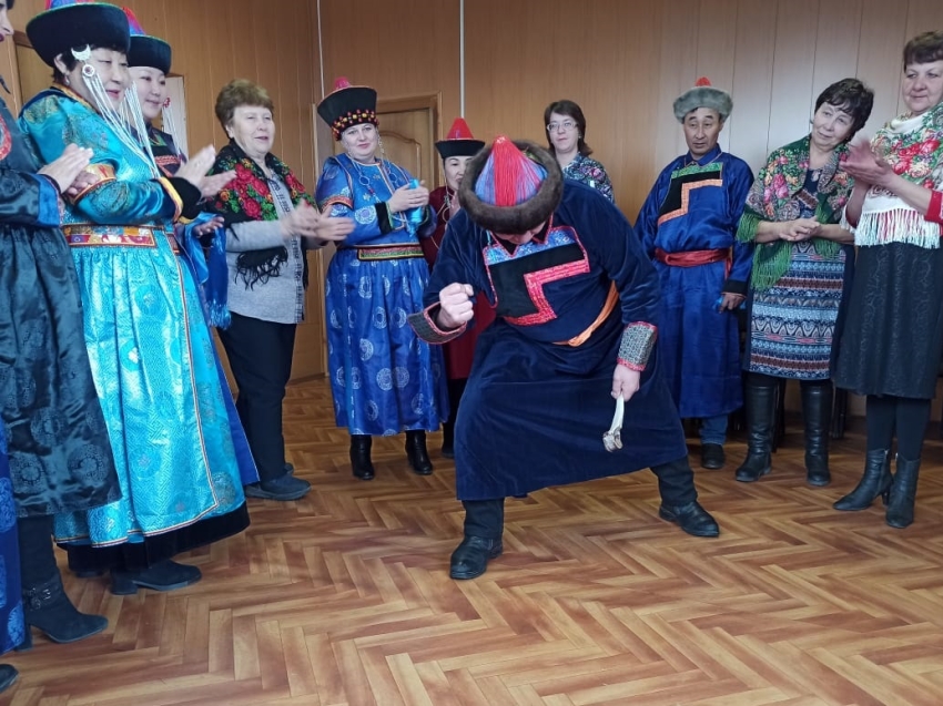 Ветеринары Ононского района придерживаются традиций празднования Сагаалгана